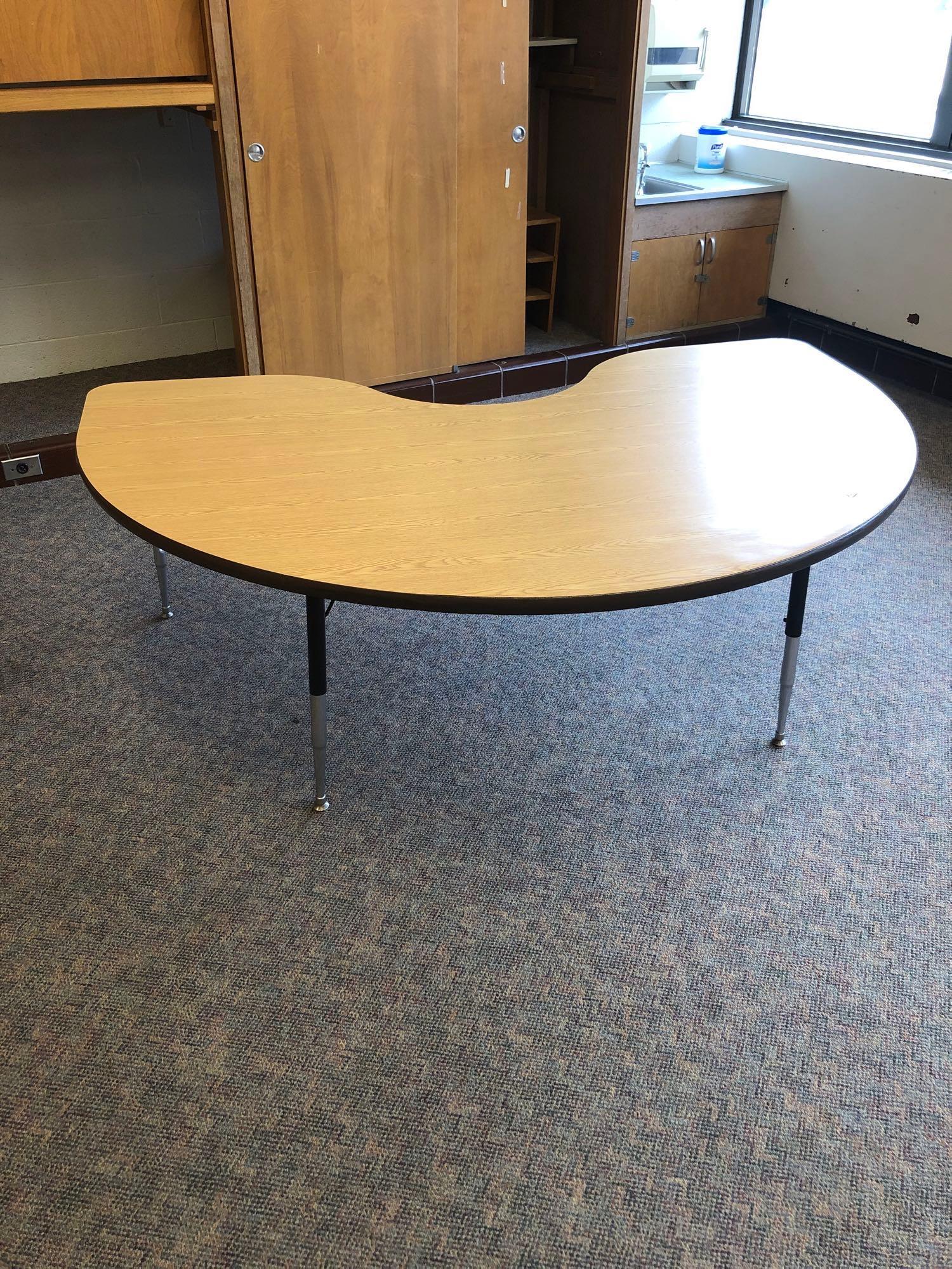 103b Kidney table, Teachers Desk and file Proxibid