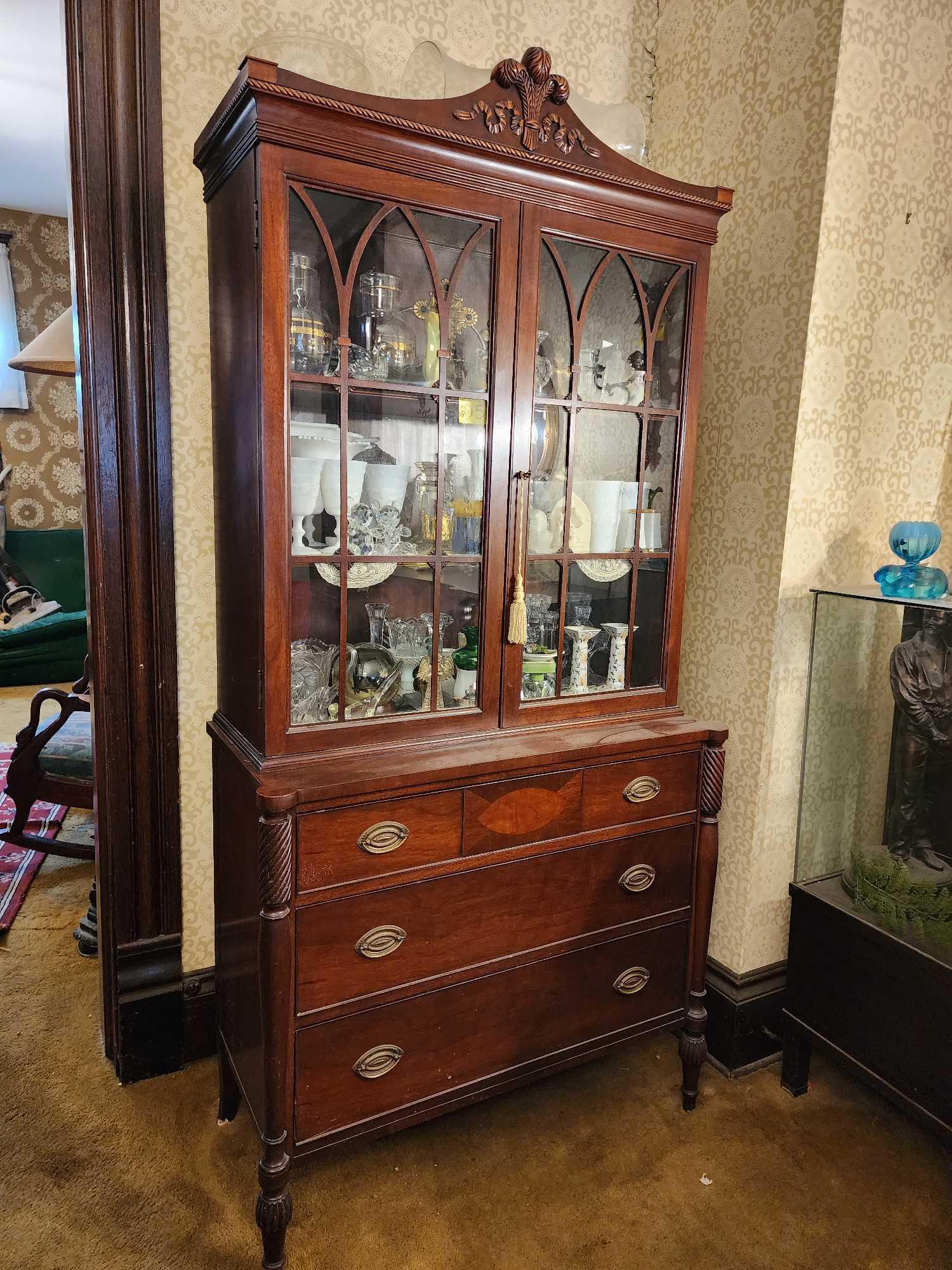 WCCF 未登録 バラ売りなし Vintage Berkey & Gay china cabinet | Proxibid