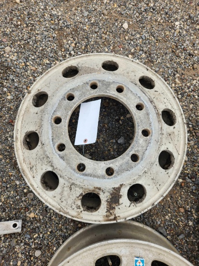 22.5 Hub Pilot Wheel