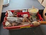 Tote of hdwr