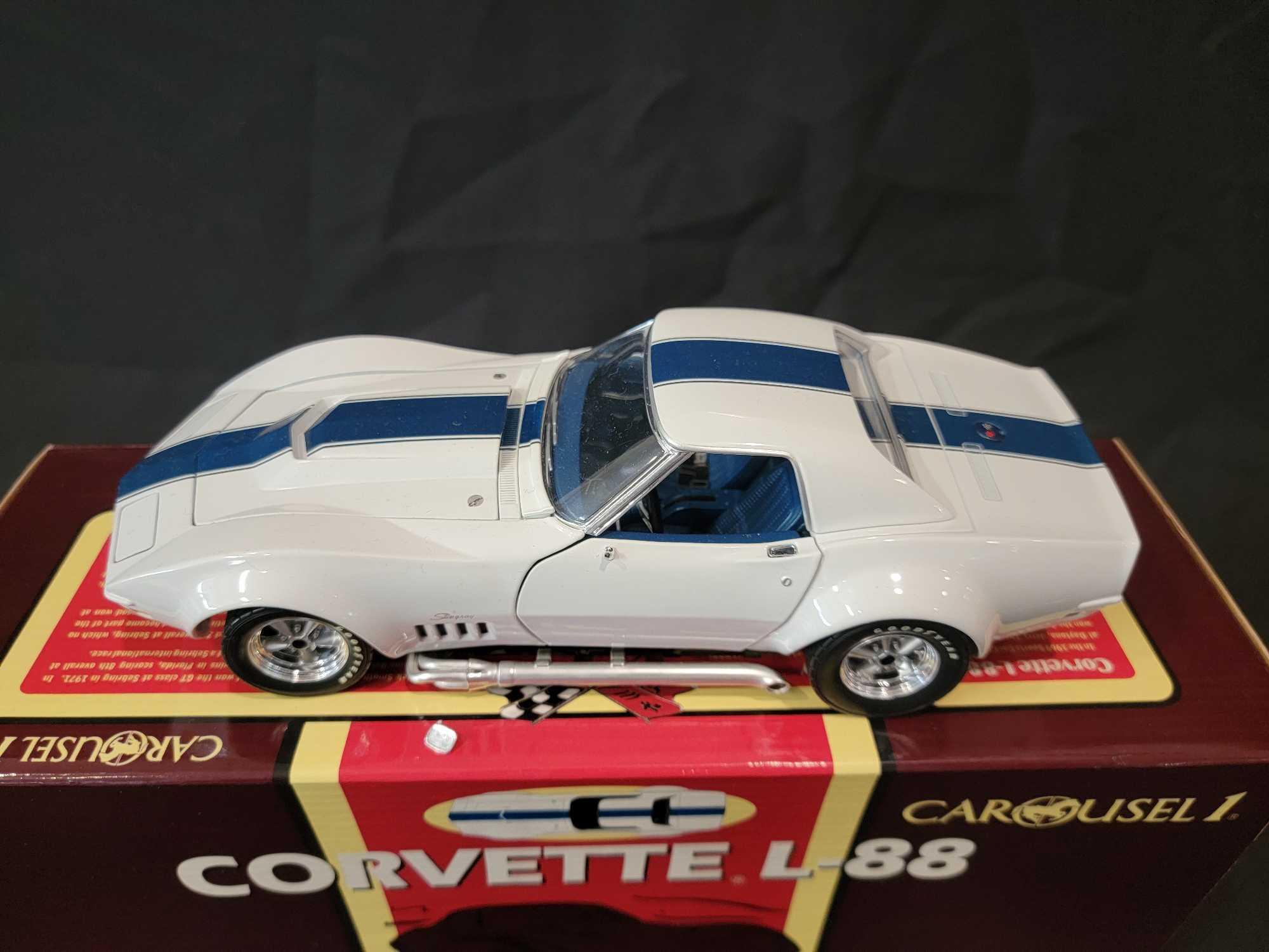 ミニカー 1/18 CORVETTE L-88 1969 GM Test Car CORVETTE TEST CAR 1969 L-88 427 CAROUSEL 1 CHEVROLET 1/18 DIECAST
