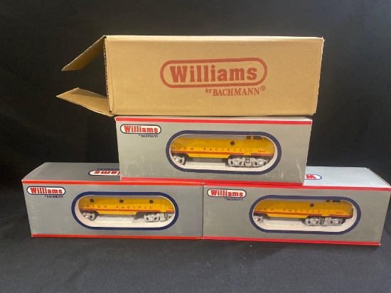 Williams Union Pacific Locomotive set