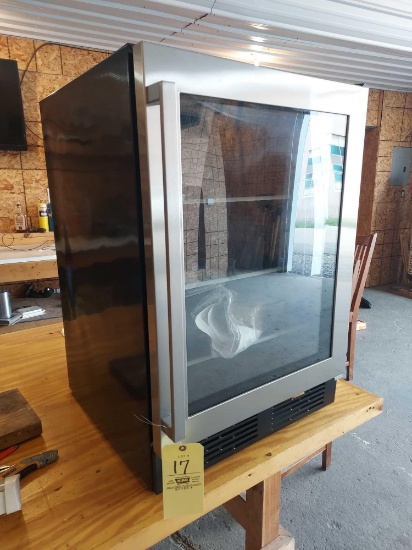 Hisense Model HBC54D6AS Beverage Cooler