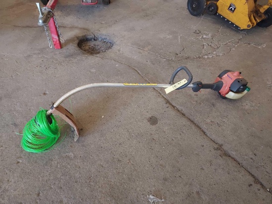Husqvarna 124C Weedwacker w/ Wire Spool
