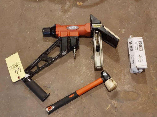 Norge Pneumatic Floor Nailer w/ Nails & Mallet