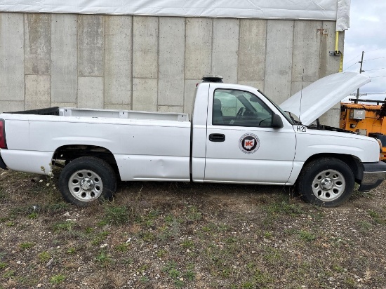 2006 Chevrolet 136,665 miles, not running, motornis seized