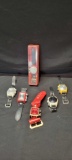 Assorted vintage wrist watch style transistor radios, Aitron Wristo, Micro 7, British Design