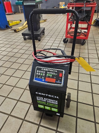 Cen-Tech 6/12V Automatic Battery Charger & Engine Starter