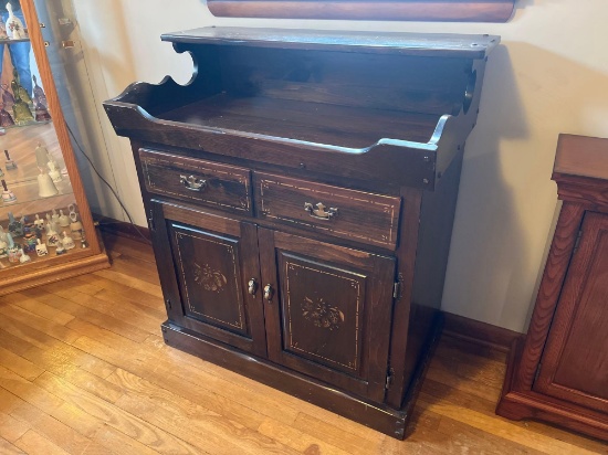 Mohawk Furniture dry sink