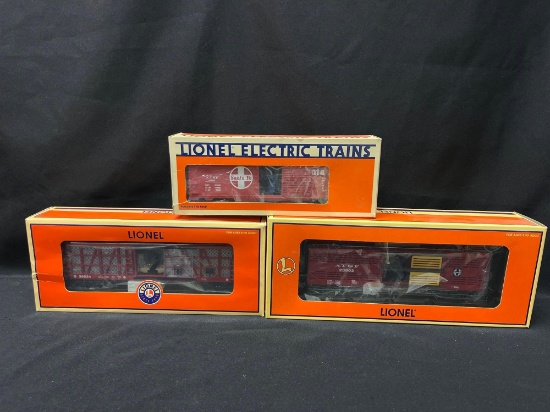 (3)Lionel Assorted Santa Fe Cars