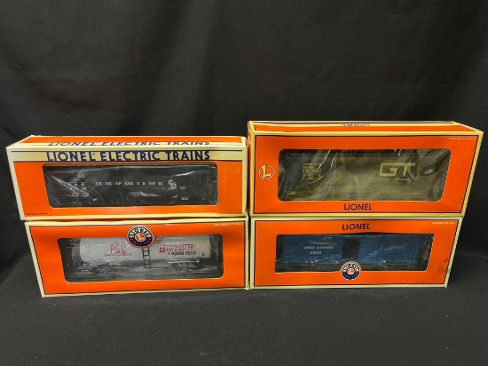 (4) Lionel Assorted Stock Car, Tank Car, Reefer and Hopper