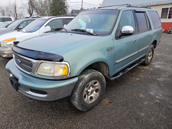 1997 Ford Expedition, 141,576 miles