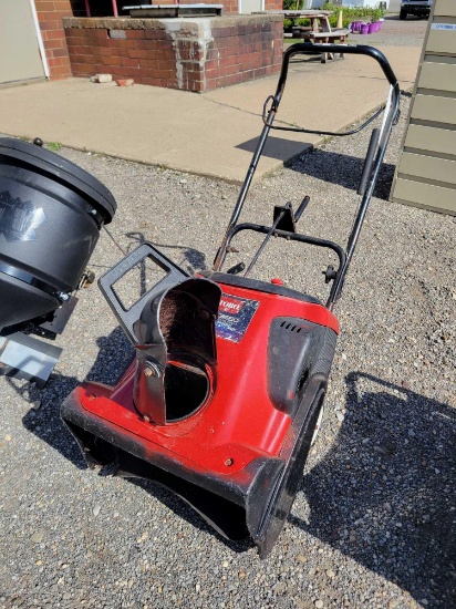 Toro snowblower