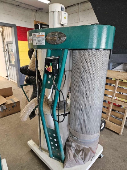 Grizzly industrial G0862 dust collector
