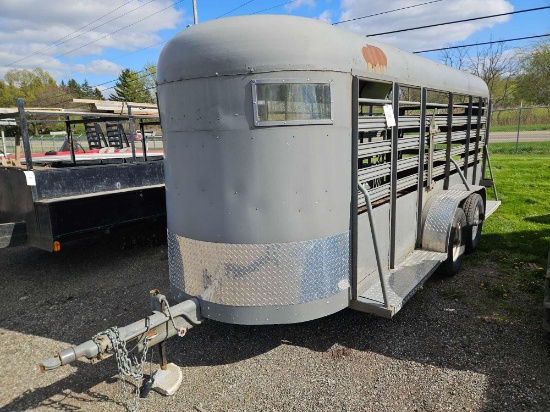 16ft stock trailer, tandem able