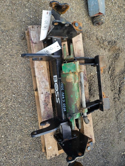 2020 Chevy plow hitch, hyd cylinder