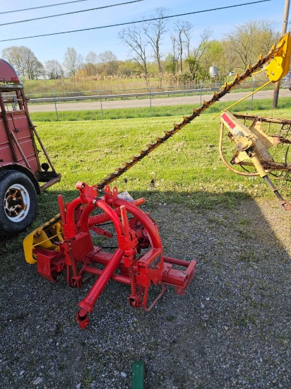 NH 3pt sickle bar mower