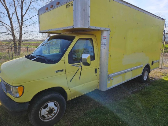 1994 Ford E350 box truck, gas, runs