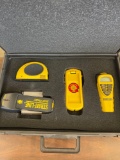 strait-line stud finder