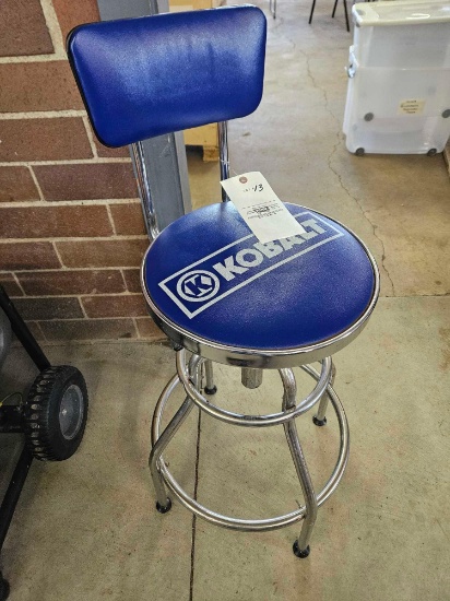 Kobalt shop stool