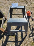 Tool Stand 15 x 19