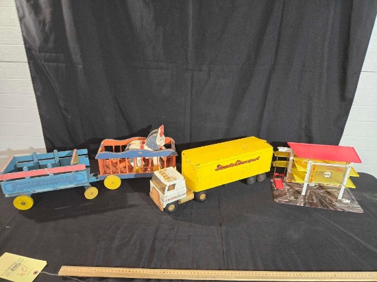Ertle Truck, Marx Service Station and Wooden Toys