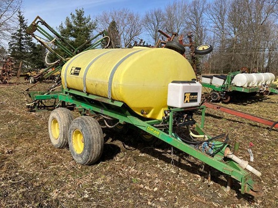 Top Air 800 gallon tandem sprayer with 45 ft hyd. level booms electric controls
