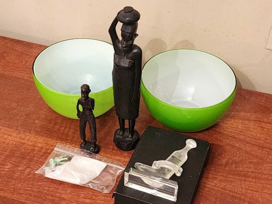 Vintage collectible lot: glass, statues & knife sculpture