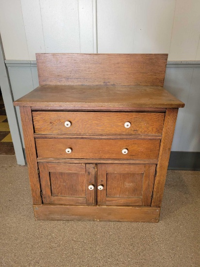 Antique 2 drawer/ 2 door wash stand with back splash