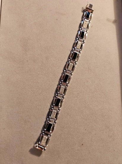 Man's 14k white gold link bracelet