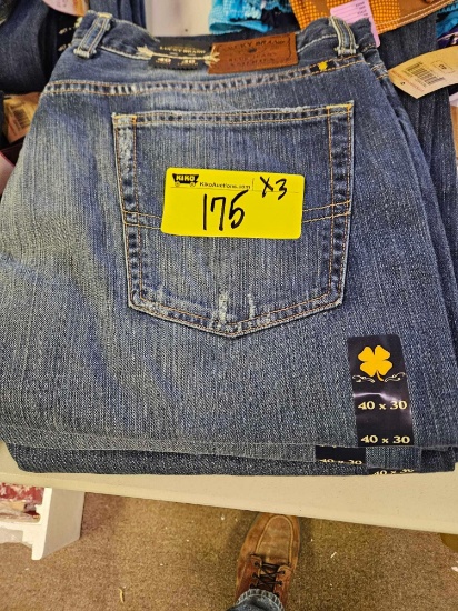 Lucky brand jeans, 40 x 30, bid x 3