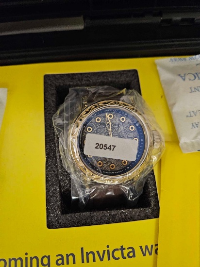 Invicta watch with case