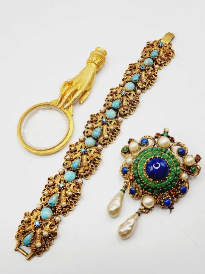 Florenza bracelet, magnifier, Karu pin