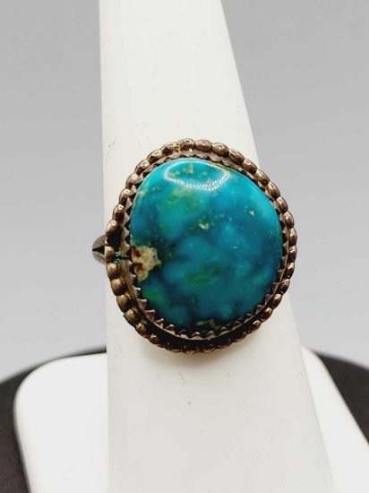 Vintage Native American Indian sterling silver & turquoise ring