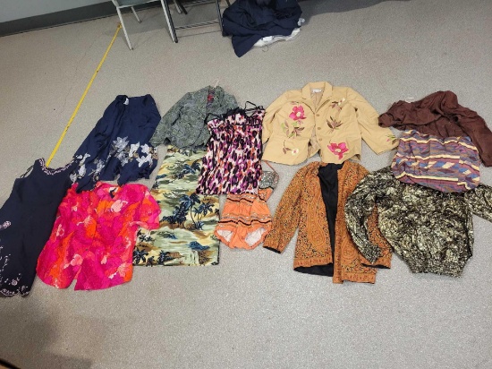 Group of assorted vintage lady clothing