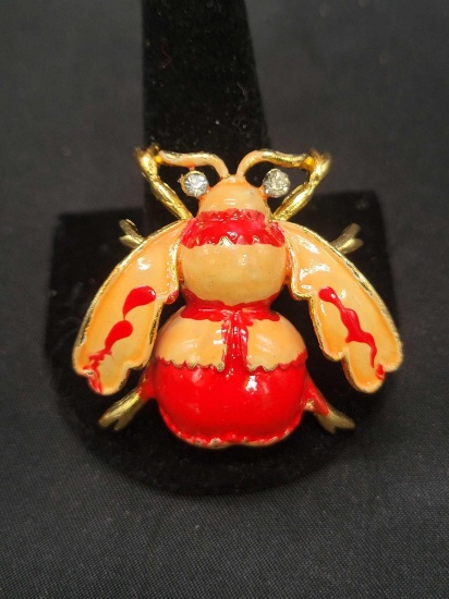 Vintage Weiss Beetle costume jewelry brooch