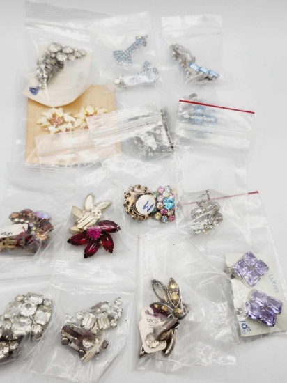 (14) pairs of vintage rhinestone earrings