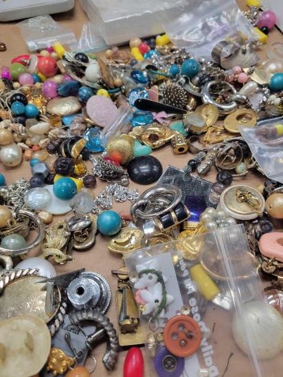 Miscellaneous lot of unmatched costume earrings, pieces and parts and crafting