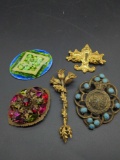 (5) Vintage Costume Jewelry pins