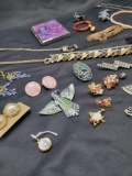 Lot of vintage costume jewelry, necklaces earrings and more