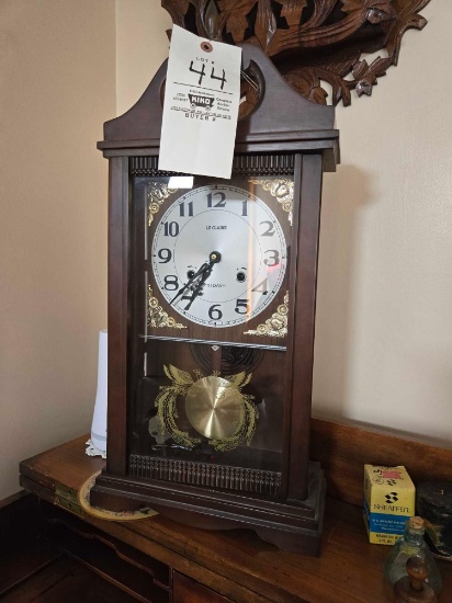 Le Claire 31 Days Mantle Clock