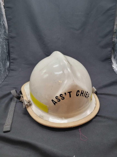 Modern fireman's helmet