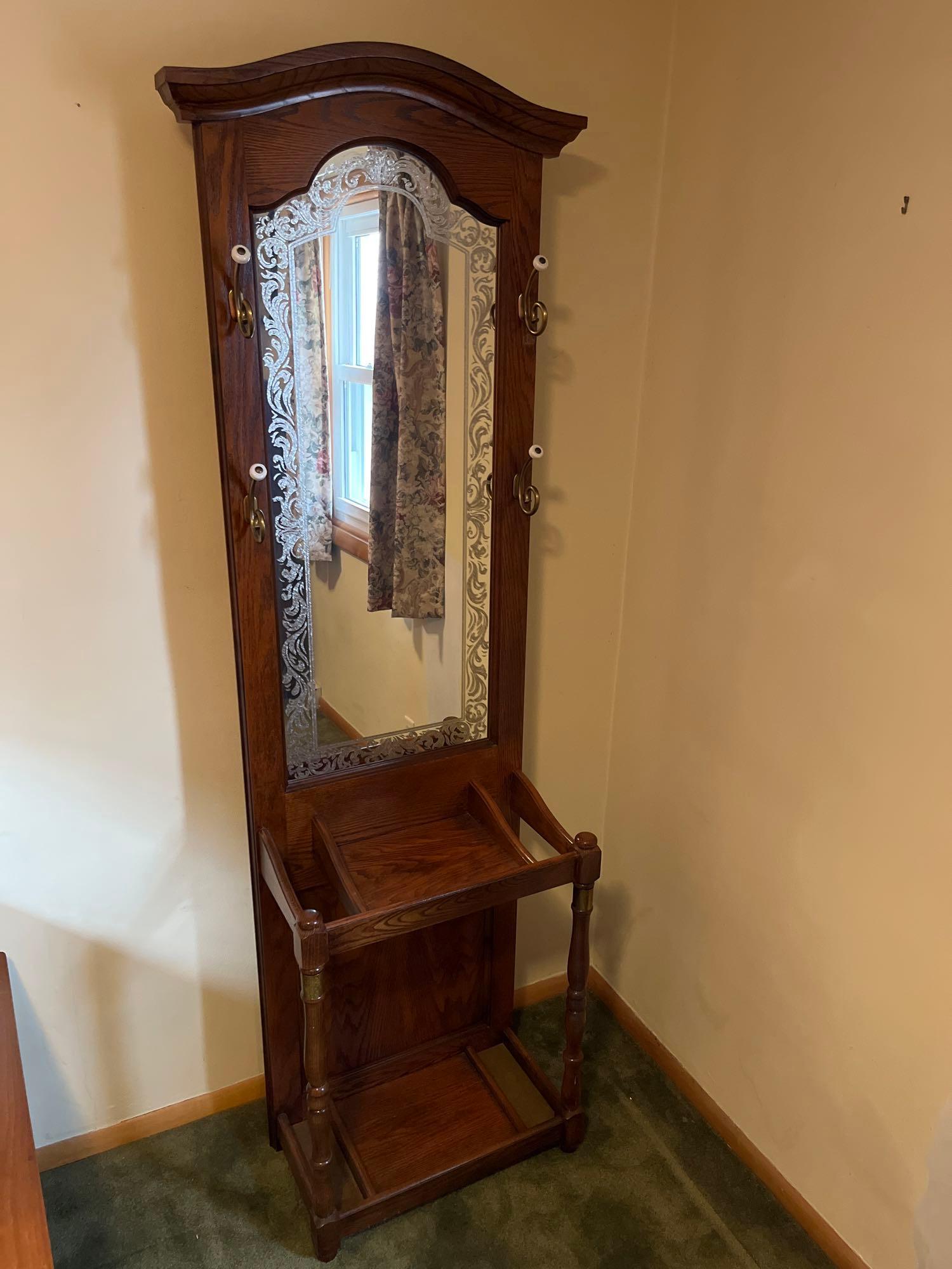 Pulaski Oak Hall Tree Proxibid