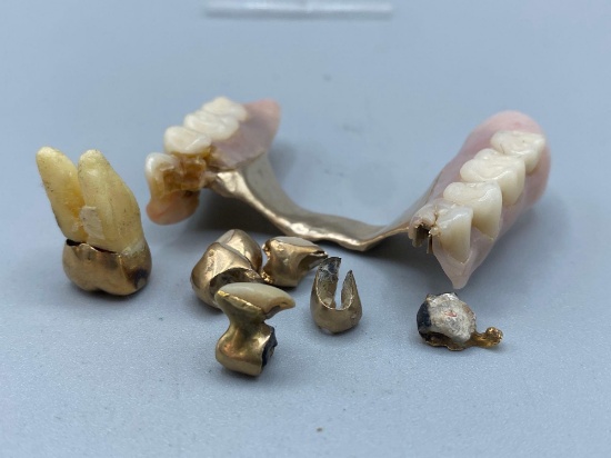 Dental Gold 22.1 DWT ( total weight with teeth)