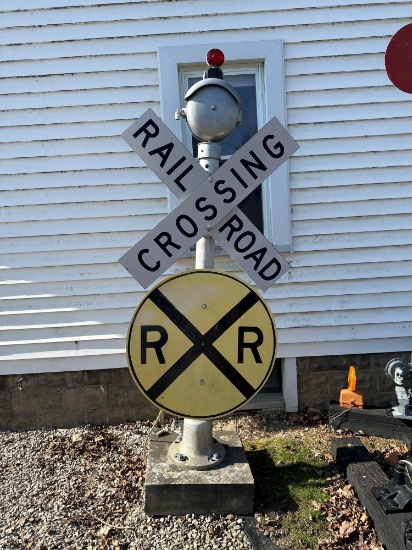 railroad crossing signs, bell