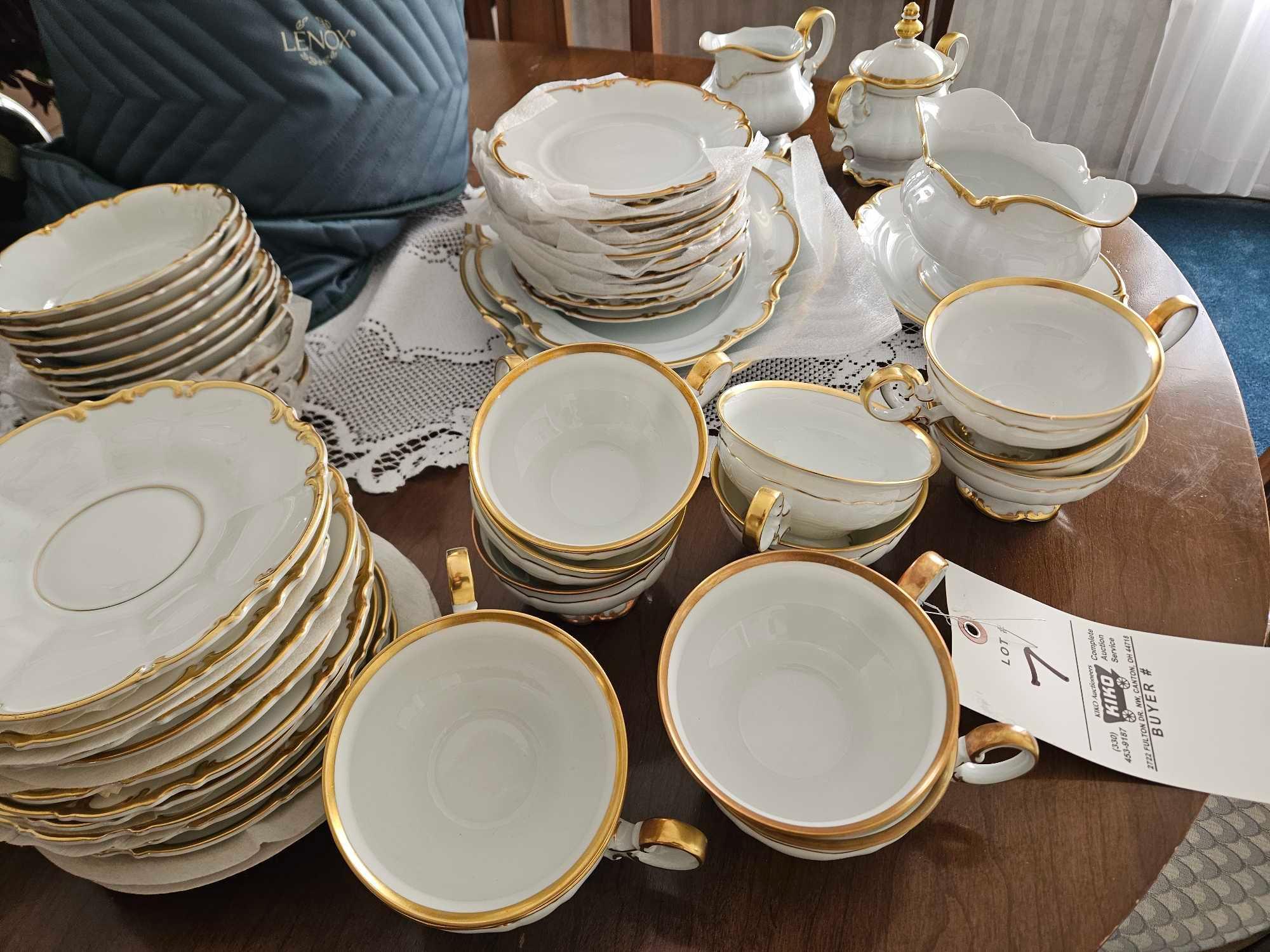 Lorenz Hutschenreuther Germany set of China,