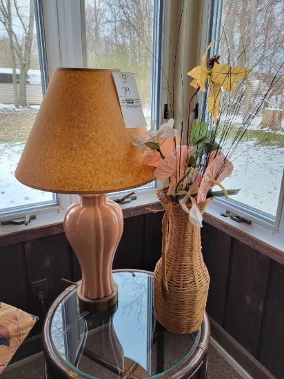 Lamp, wicker vase
