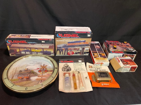Lionel Ascessories & Structures
