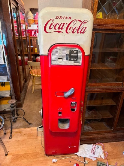 Coca Cola Vendo 10 cent Vending Machine Model #44