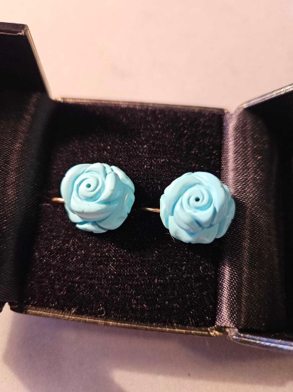 18k gold and carved turquoise earrings
